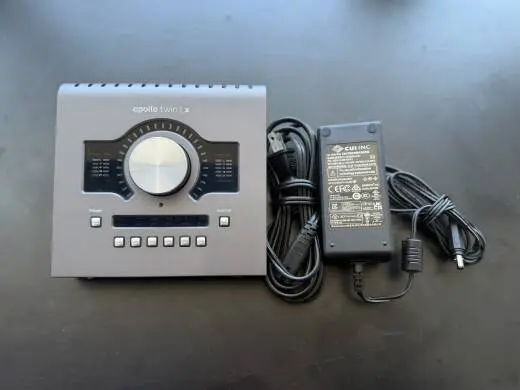 Universal Audio - UA-APLTWXQ