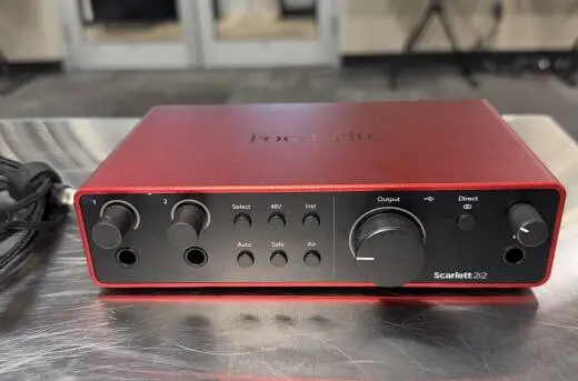 Store Special Product - Focusrite - SCARLETT2I2MK4