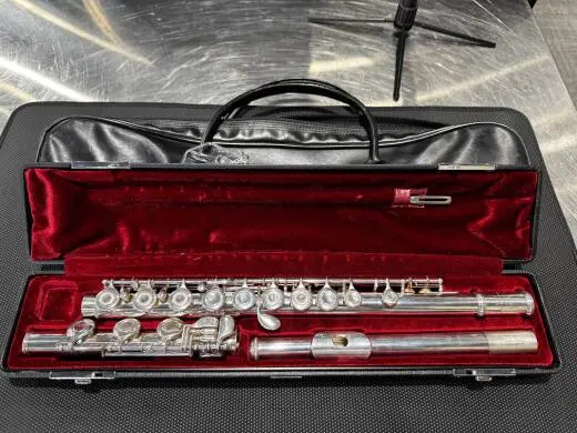 Yamaha YFL385HII flute
