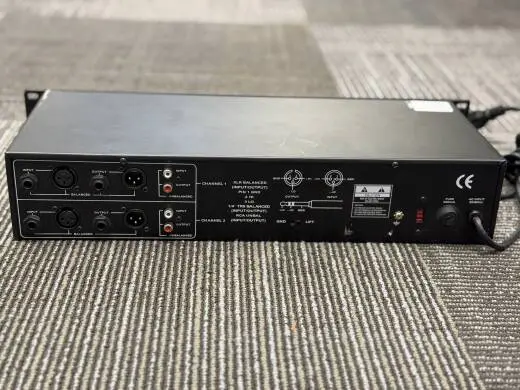 ART Pro Audio - EQ355 2