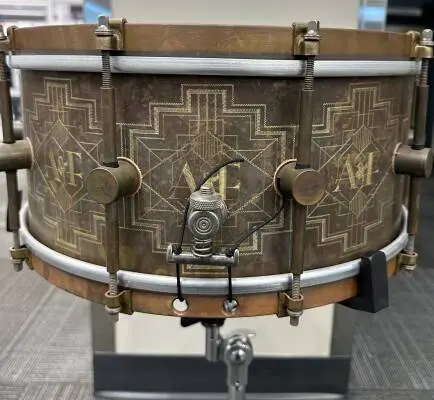 A&F Royal Elite Brass Snare 2