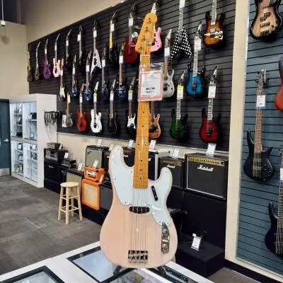 Squier - 037-4500-501