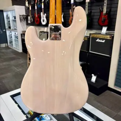 Squier - 037-4500-501 2