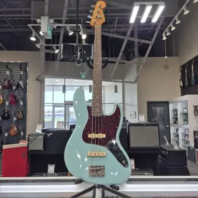 Squier - 037-4530-504