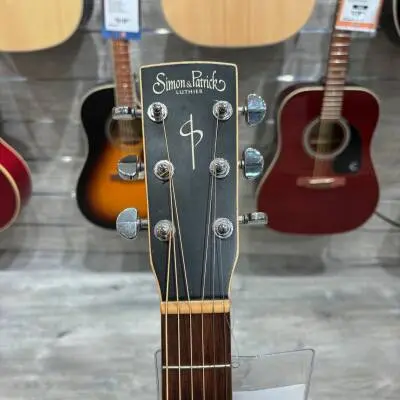 Simon and Patrick - SP52059 2