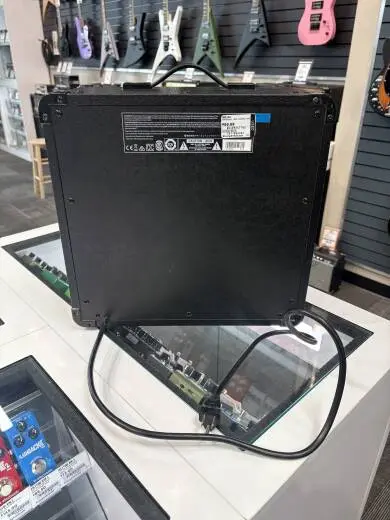 Marshall - MG15G 2