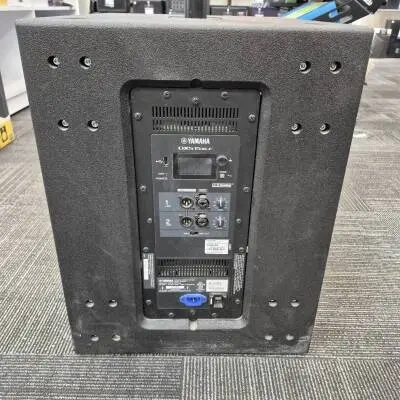 Store Special Product - Yamaha - DXS15XLF