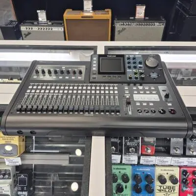 Tascam - DP-32SD