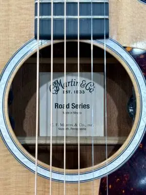 Martin Guitars - GPC-11E 2