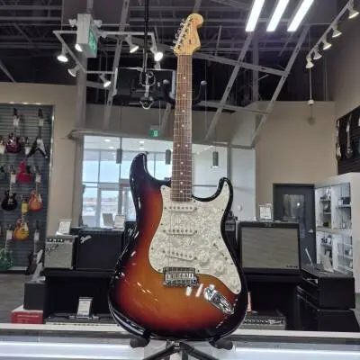American Standard Stratocaster (2008-2012)