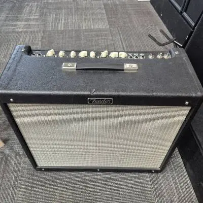 Fender - 223-1100-000 2