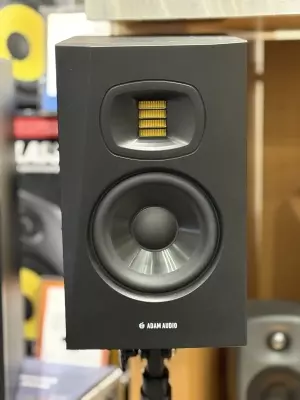 ADAM Audio - AD-T5V