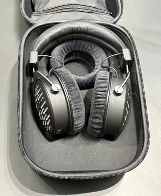 Beyerdynamic - DT1990 PRO