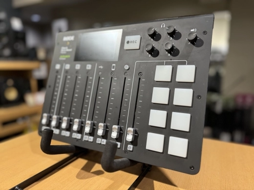 Rode - RODECASTER PRO