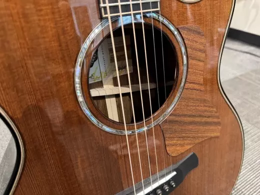 Taylor 814CE B.E. 50TH Anniversary Limited Edition 6