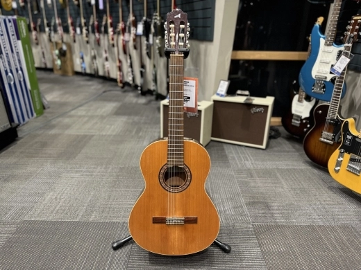 Almansa A-401 Classical Guitar