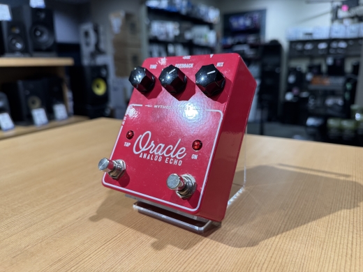 Gear Hunter | Mythos Oracle Analogue Echo Gutiar Pedal