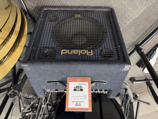 Gear Hunter | Roland KC-350 Keyboard Amplifier
