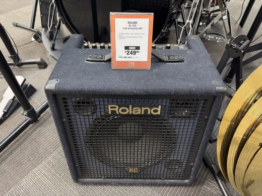 Roland KC-350 Keyboard Amplifier