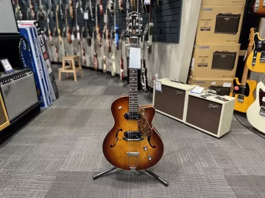 Godin 5th Avenue CW Kingpin II P90 Cognac Burst 2