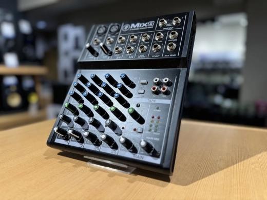 Mackie - MIX8 2