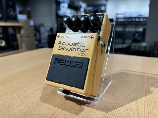 BOSS AC2 ACOUSTIC SIMULATOR COMPACT PEDAL 2