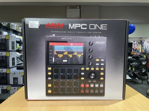 MPC ONE STANDALONE MUSIC PRODUCTION CENTER 5