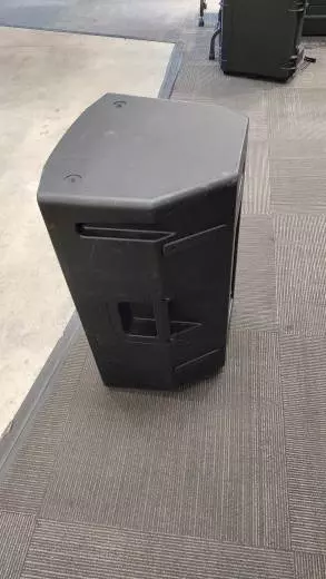 Yorkville Sound - YXL15P 2