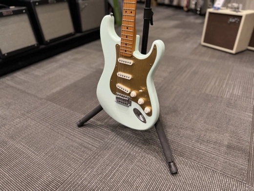 SQUIER 40 STRAT MN AHW GPG SSNB 2