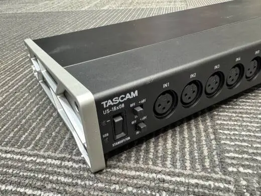 Tascam US-16X08 - Open Box Special! 2