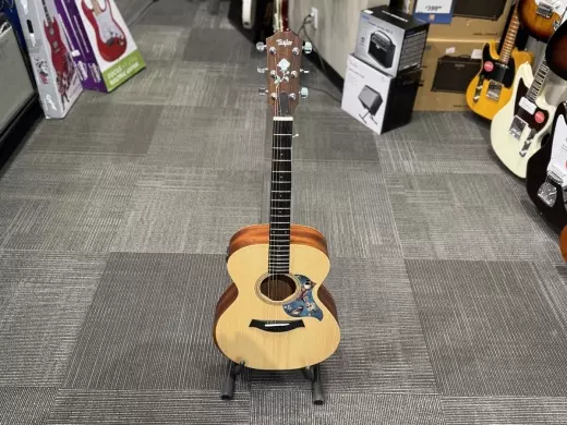 Taylor Academy 12E V3 Grand Concert Spruce/ Sapelle