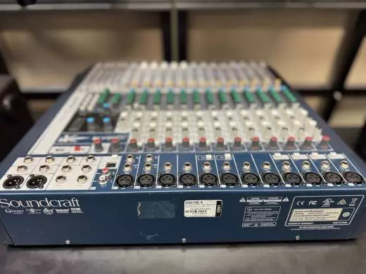 Soundcraft - SIGNATURE 16 2