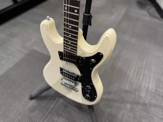 Eastwood High Flyer Electric Guitar 2