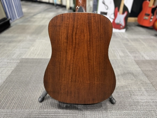 Taylor Guitars - 320E STD 2