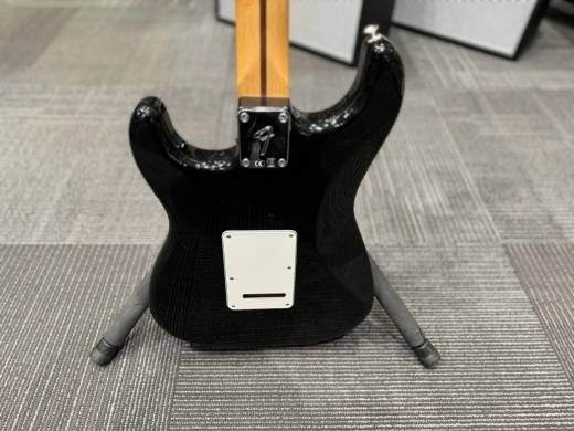 FENDER MONTH: Fender Player Stratocaster Black 3
