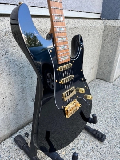 Ibanez Tim Henson Signature 2