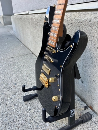 Ibanez Tim Henson Signature 2