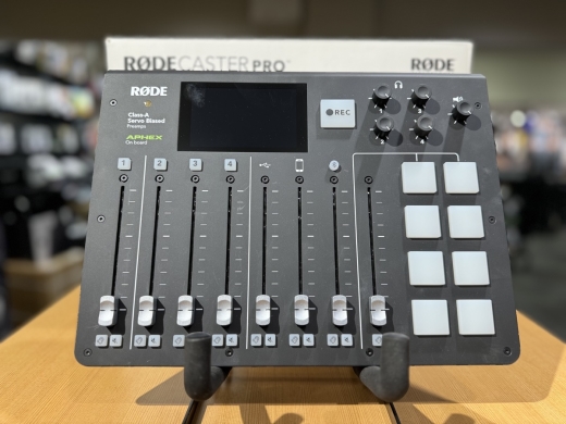 Rode - RODECASTER PRO