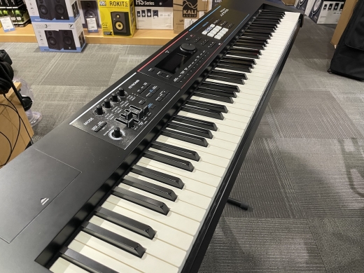 Store Special Product - Roland - JUNO-DS 88