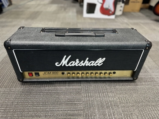 Marshall JCM900 AMP HEAD
