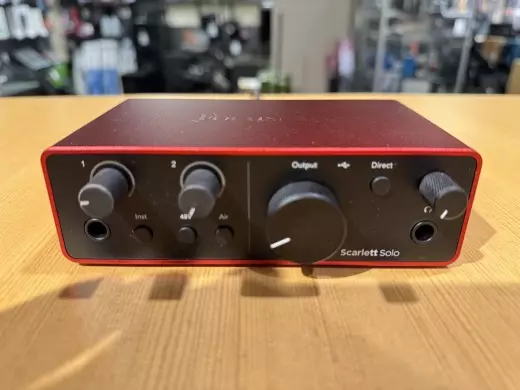 Focusrite Scarlett Solo MK4 (Open Box) 2