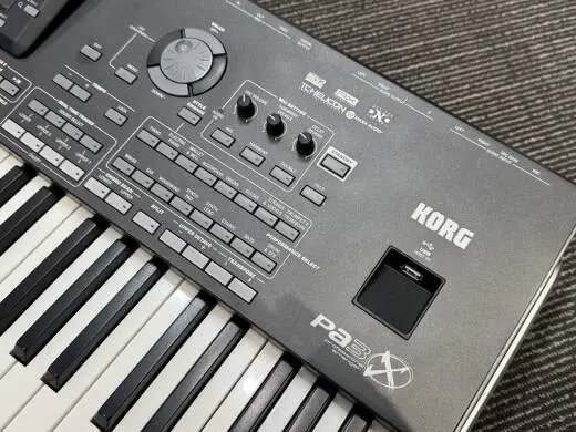 Korg PA3X-61 Professional Arranger 2