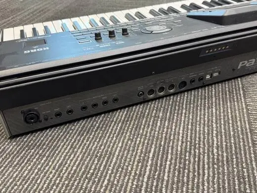 Korg PA3X-61 Professional Arranger 2