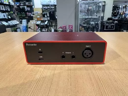 Focusrite Scarlett Solo MK4 - Open Box Special 2