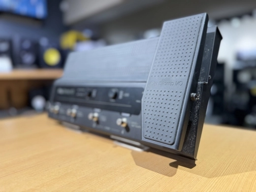 IK Multimedia - IRIG STOMP I/O 2