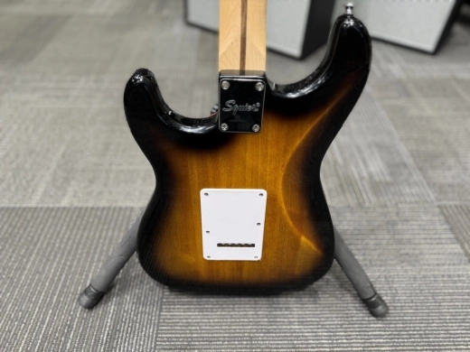 FENDER MONTH: Squier Sonic Strat Sunburst 5