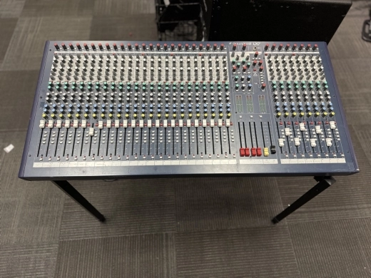 Soundcraft - LX7II 32CH 2