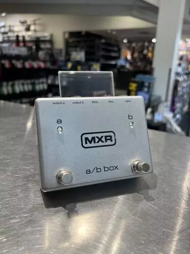 MXR A/B BOX