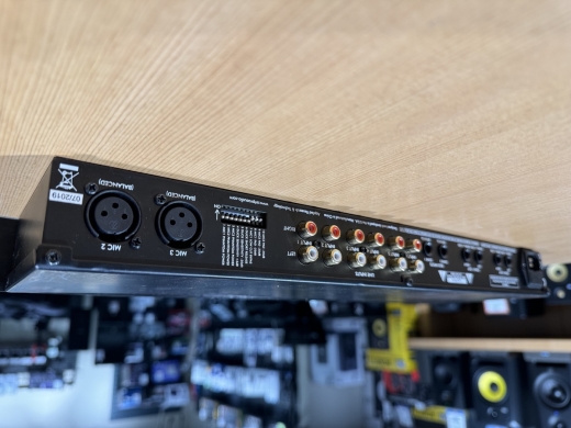 Alesis Multimix 8 USB Fx 8-Channel Mixer Avec Intégré Effets Et USB