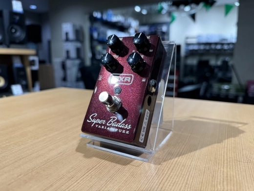 MXR SUPER BADASS VARIAC FUZZ 2